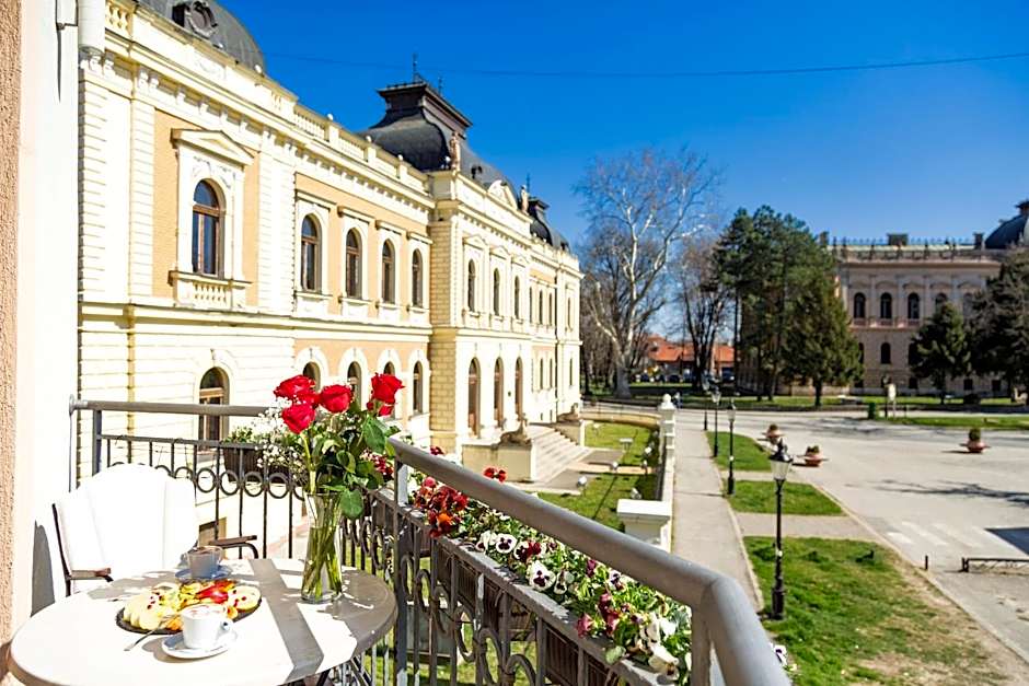 Premier Prezident Garni Hotel and Spa