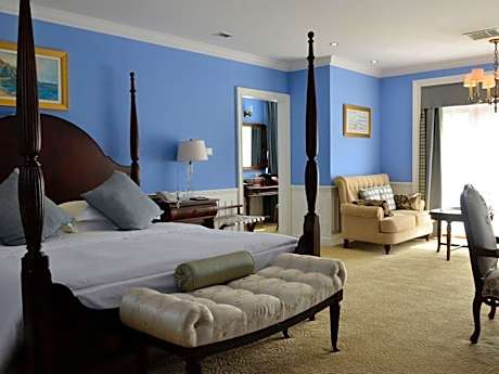 Grand Bleu Twin Mountain View