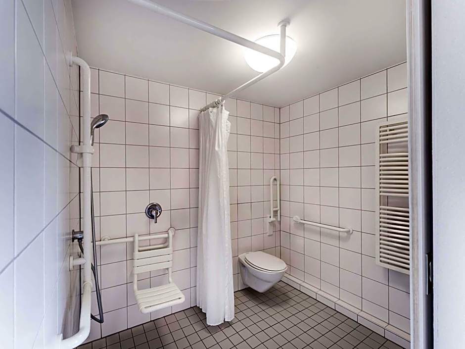 B&B HOTEL Braunschweig-West