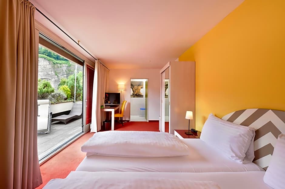 Hotel Neutor Express