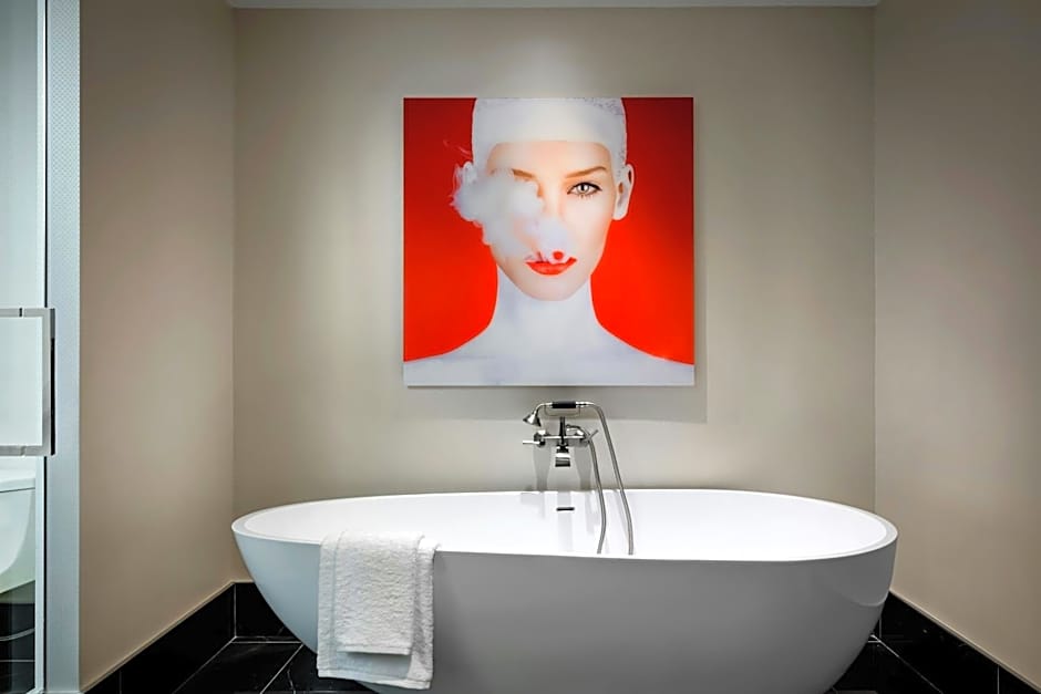 BISHA, a Luxury Collection Hotel, Toronto