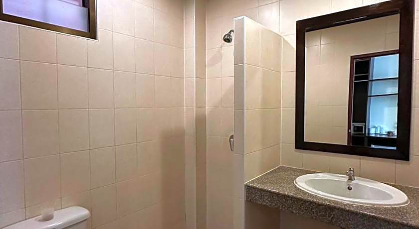 Baan Kingkeaw Thamdee Patong