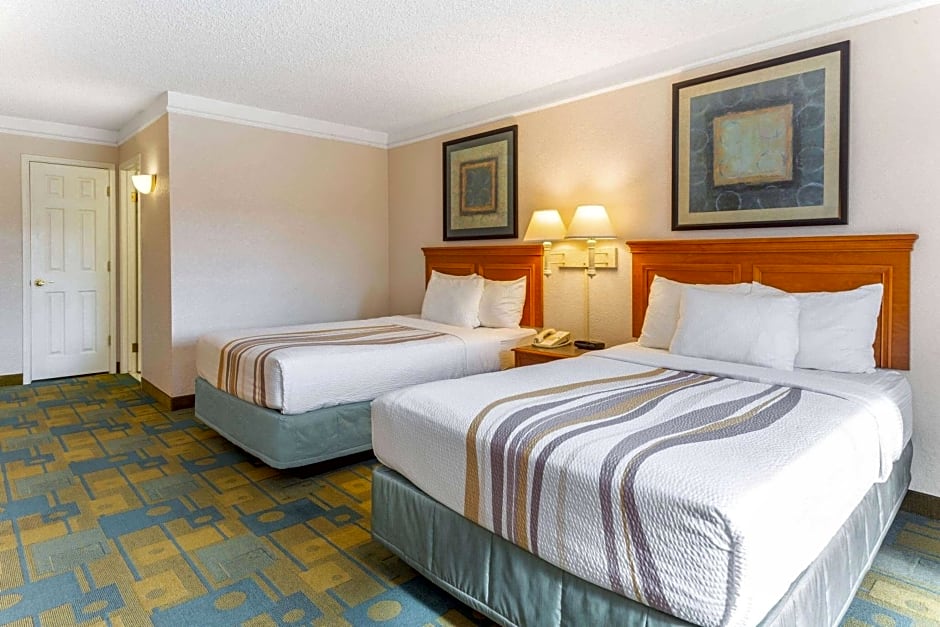La Quinta by Wyndham Redding