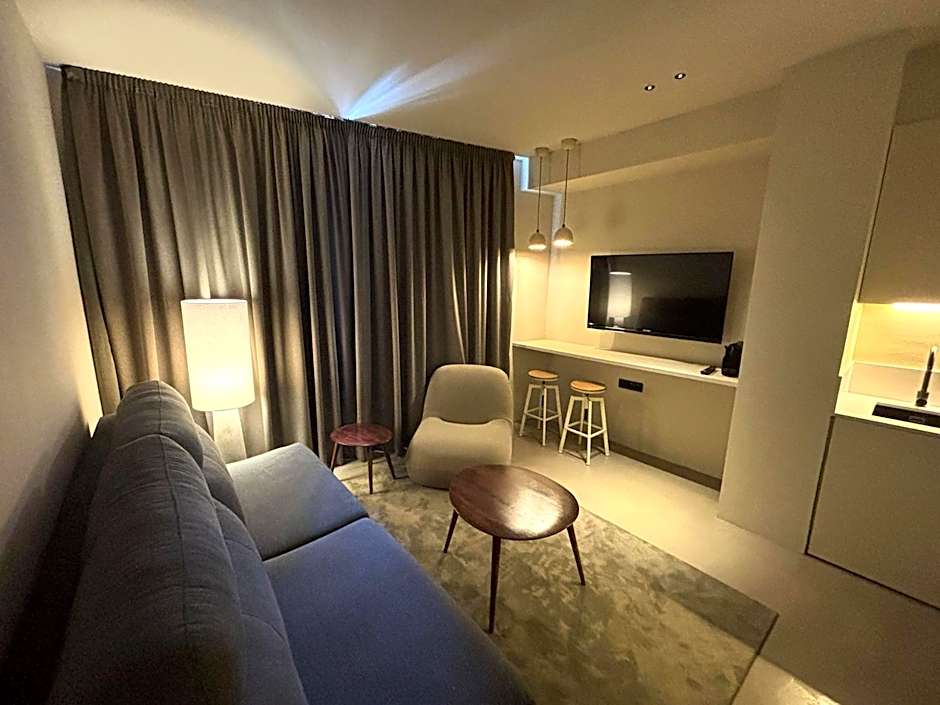 Senator Barcelona Apartments