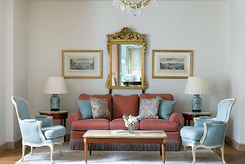 Le Bristol Paris, Oetker Hotels