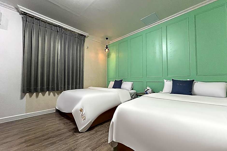 Ost Hotel