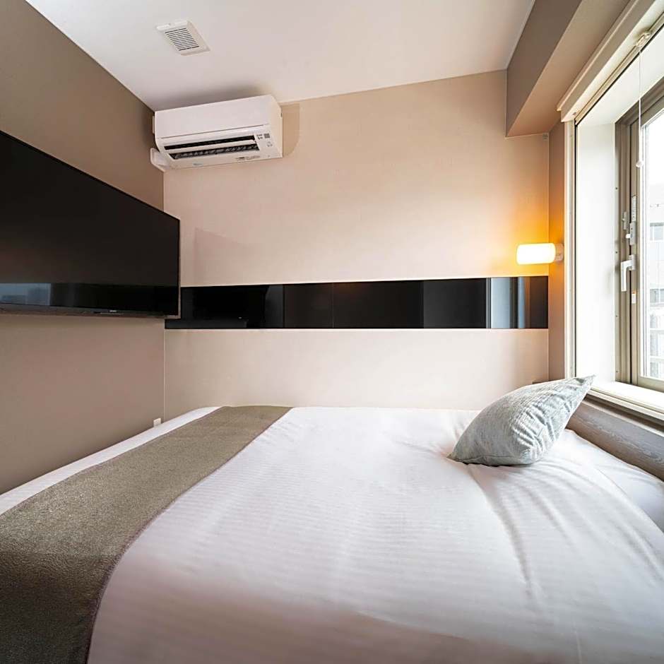 Super Hotel Premier Ginza