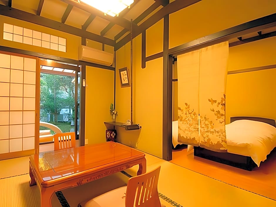 Momijiya Bekkan Kawa No Iori Ryokan