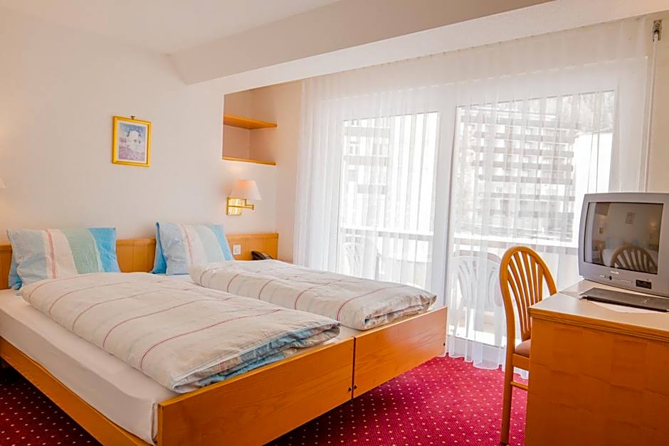 Hotel Heilquelle-Leukerbad-Therme