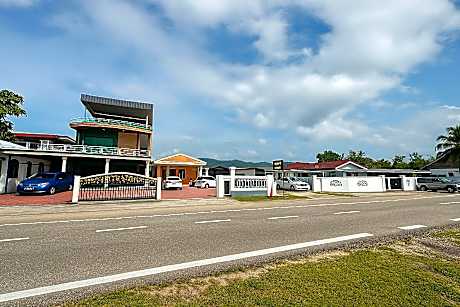 DARUL SALAM INN