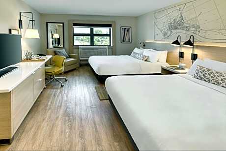 Double Queen Room