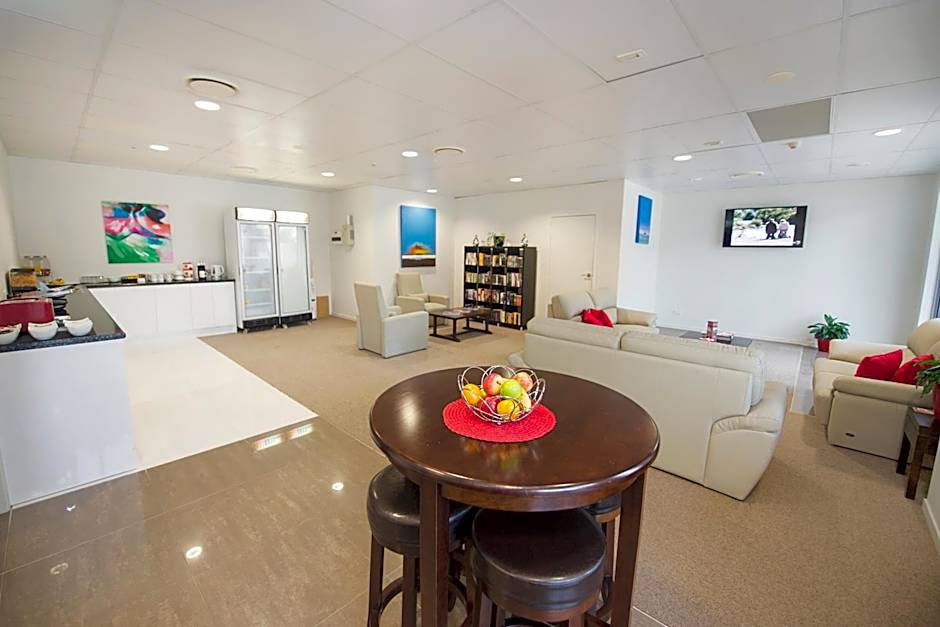 Gladstone City Central Apartment Hotel Official