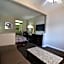 Relax Inn Motel and Suites Omaha