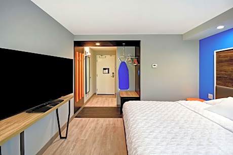 King Room - Hearing Access