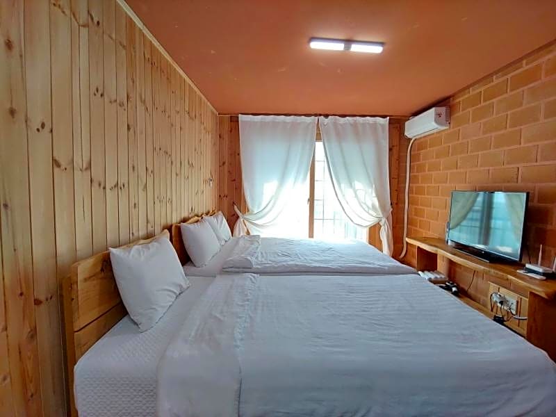 Jeju Hani Baram Pension