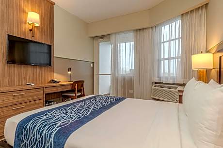 1 Queen Bed, Nonsmoking