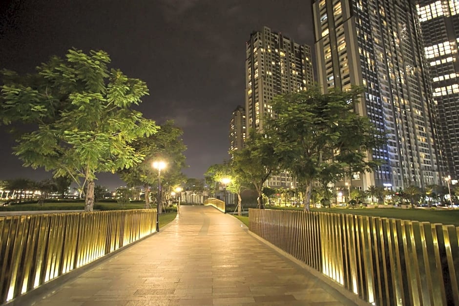 A&L Luxury Apartment Skyscraper Campus Vinhomes