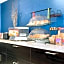 Travelodge by Wyndham Windsor