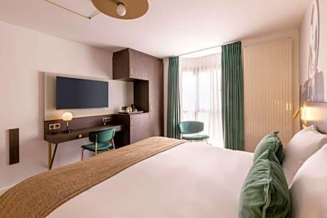 1 King Bed Non-Smoking Superior Room Espresso Machine Twin On Request