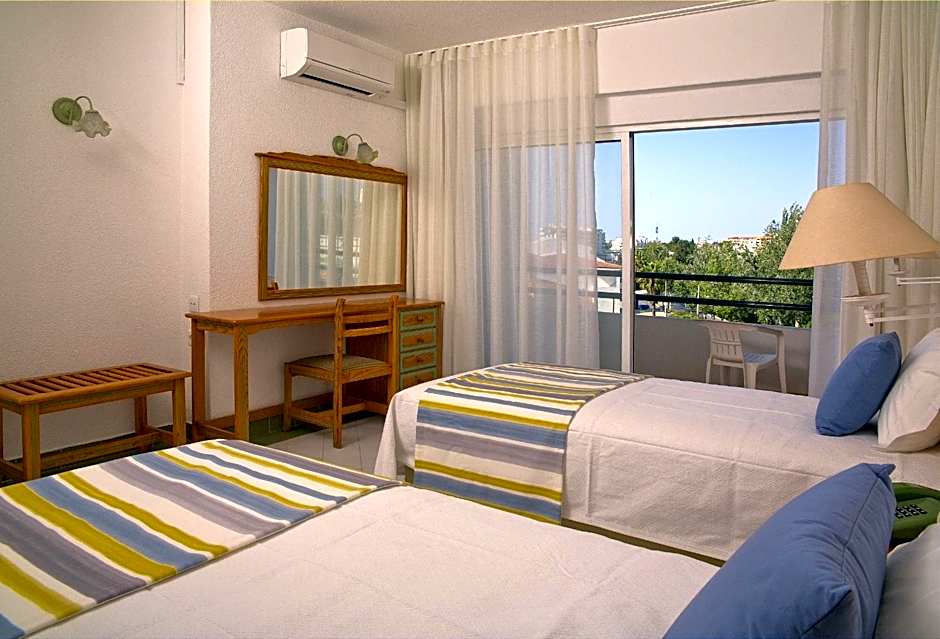 Ourabay Hotel Apartamento - Art & Holidays