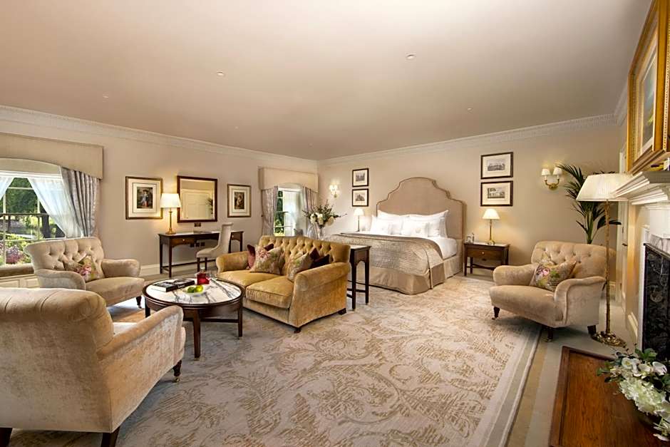 Photo 1 of 2 of Grand Suite