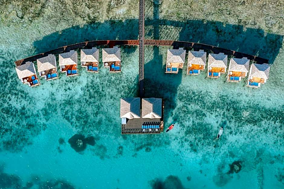 Le Mersenne Zanzibar, Autograph Collection