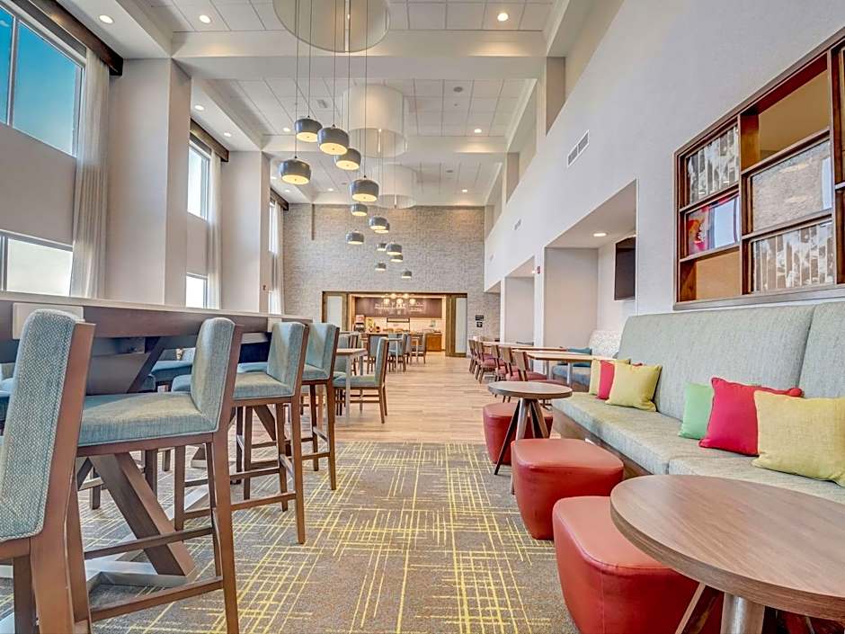 Hampton Inn & Suites Williamstown Ark Encounter, KY