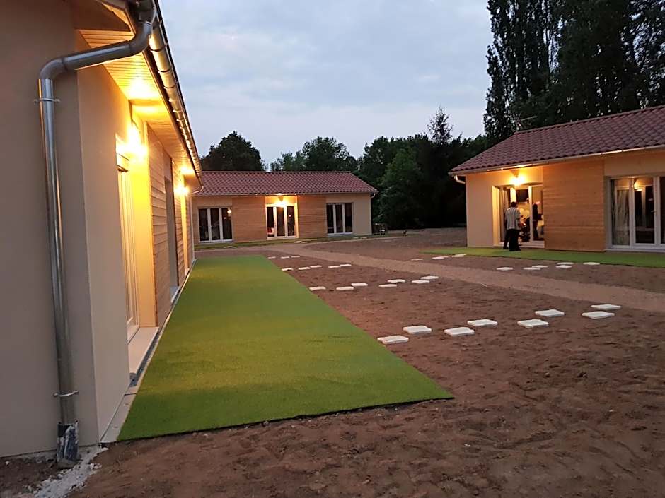 Hôtel Domaine des Pierres Dorées