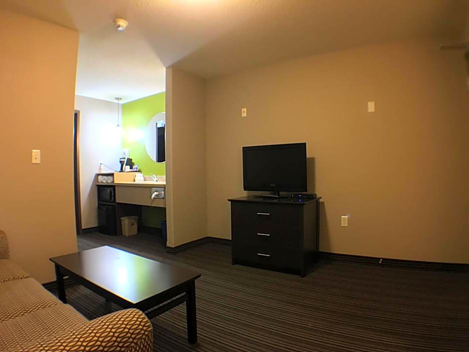 Super 8 by Wyndham Kapuskasing
