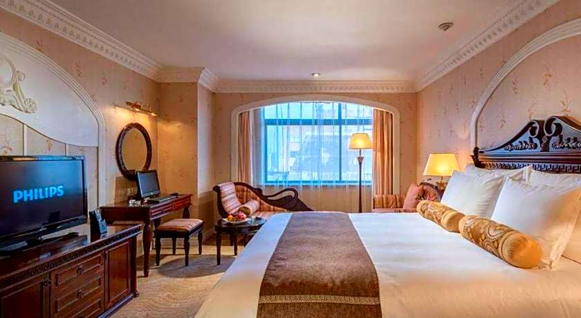 Gold Source Sunshine Hotel