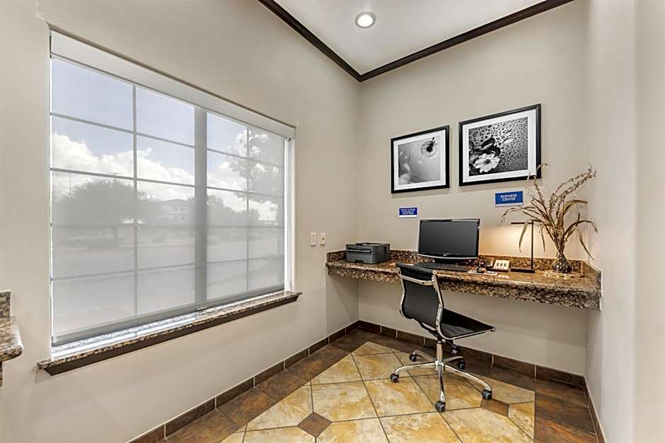 SureStay Plus Hotel by Best Western San Antonio SeaWorld