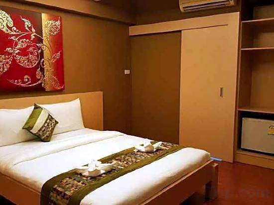 Aileen Hotel