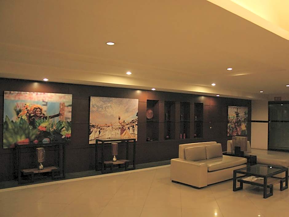 Sampaguita Suites JRG