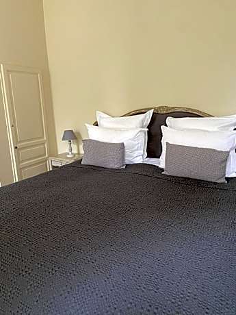 Suite with Italian shower