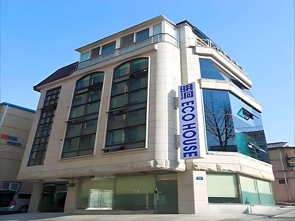 Photo 1 of 50 of Myeongdong Eco Guesthouse