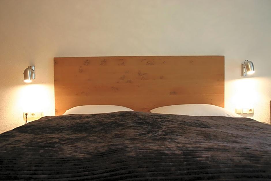 Photo 1 of 5 of Small Double Room
