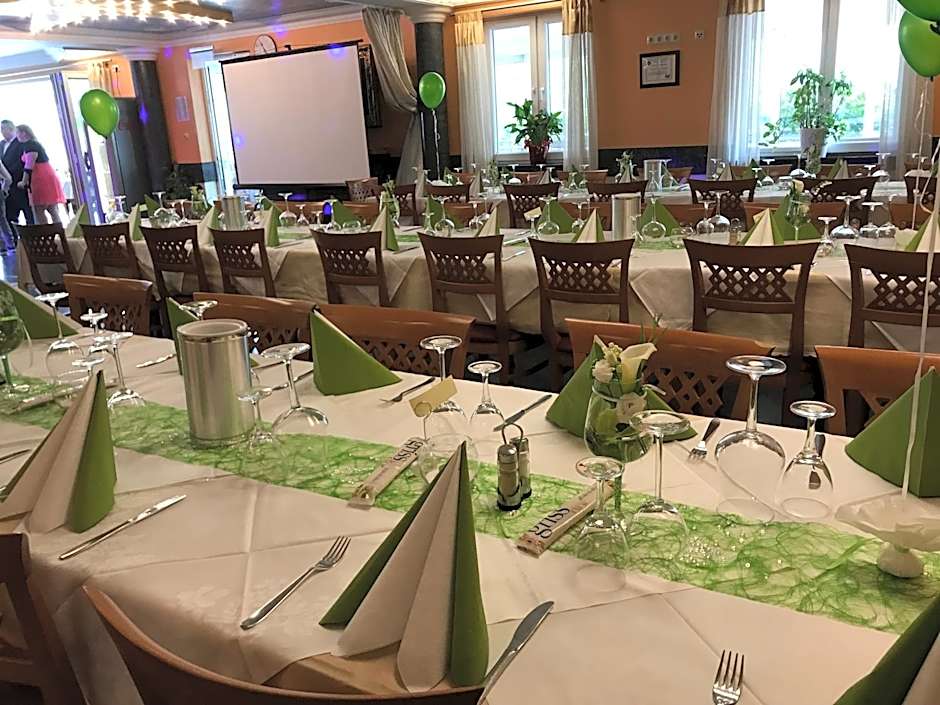 Hotel & Restaurant Garda