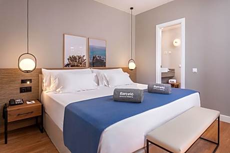 Junior Suite with Ocean View