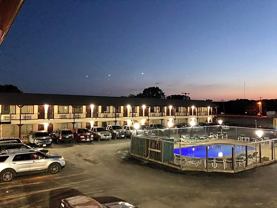 The inn at Mexia