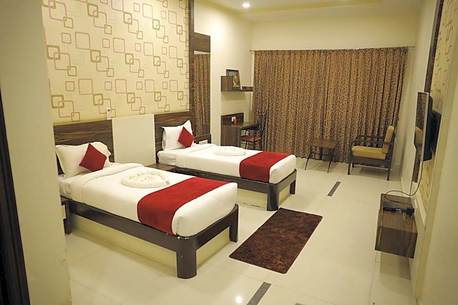 Hotel Shashinag Residency