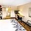 Red Roof Inn Akron