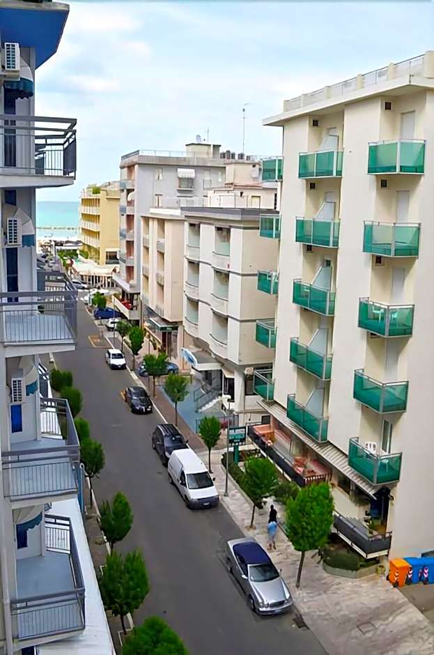 Hotel Marea con Piscina NUOVA GESTIONE