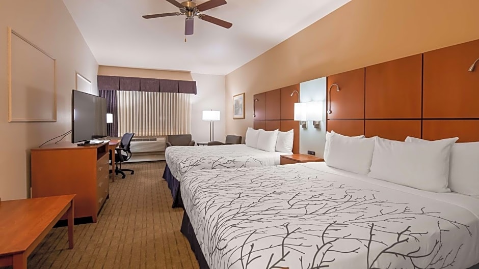 Best Western Plus Silver Saddle Inn