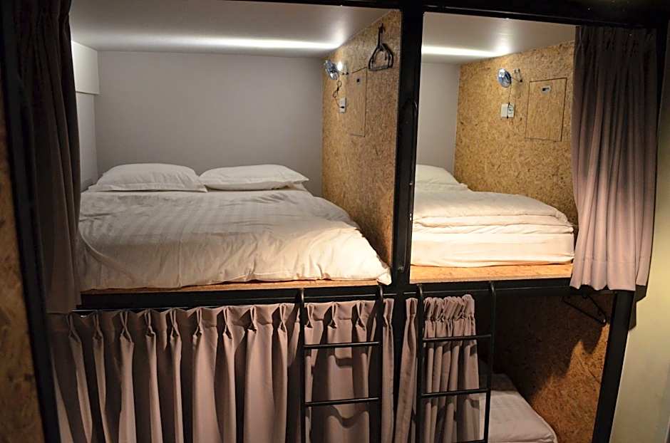 Sleepbox Hotel