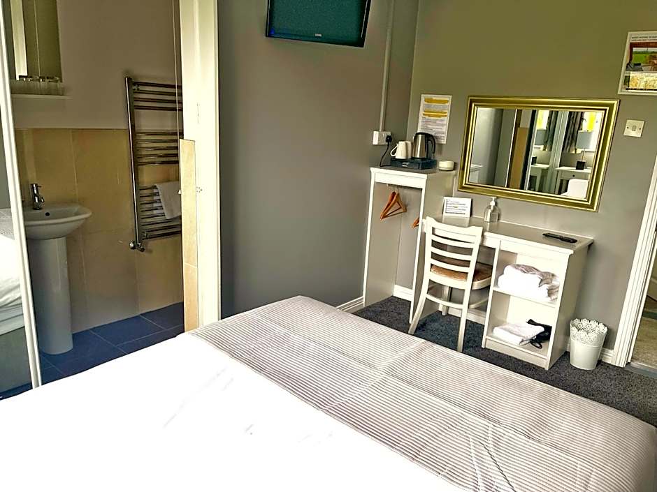 Elagh View Bed & Breakfast