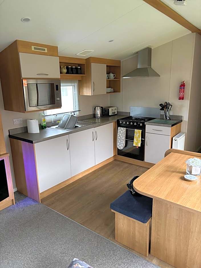 4 Devon Country, Bideford Bay Holiday Park