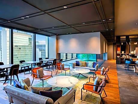Superior Executive King Room with Lounge Access