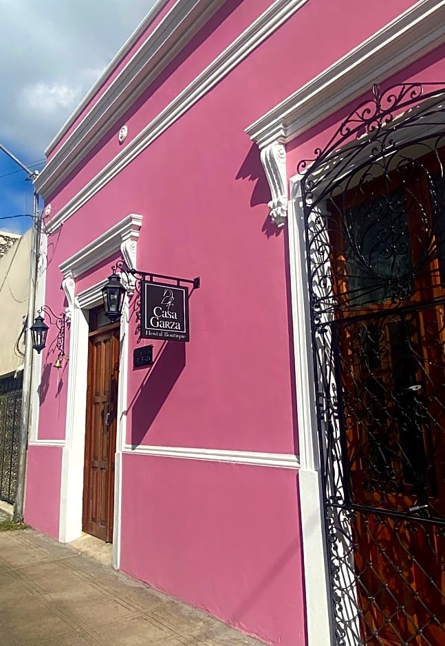 Hotel & Hostal Boutique Casa Garza