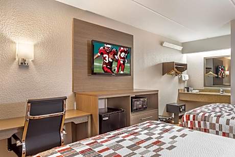 Deluxe Room with Two Double Beds Smoke Free