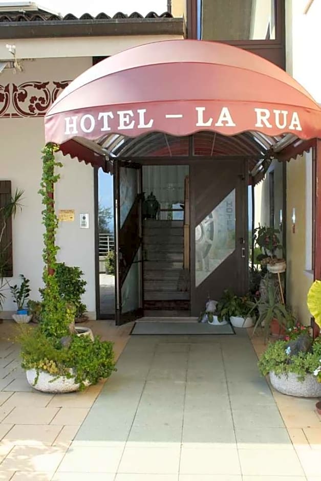 Hotel La Rua